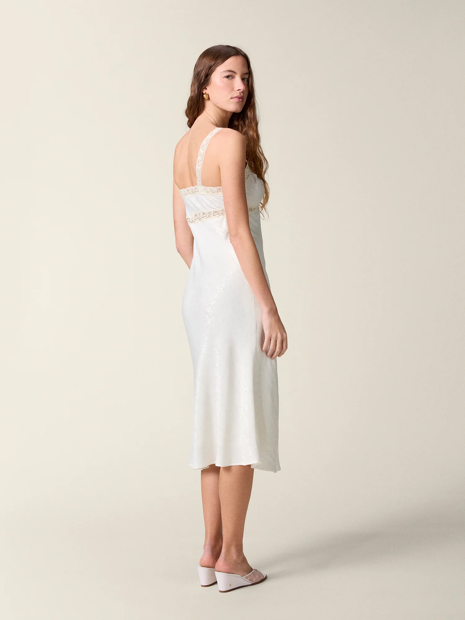 Robe JENNA - Image 6