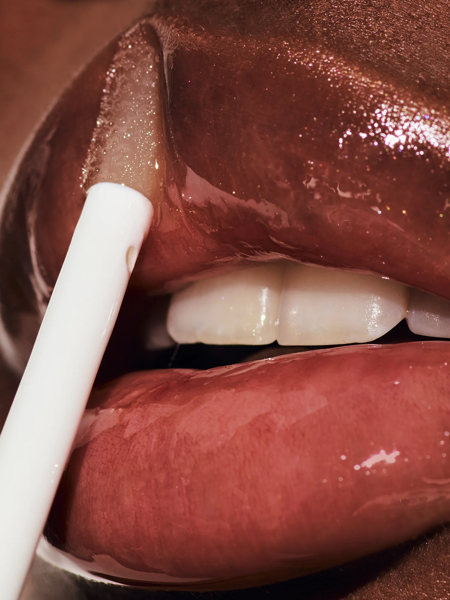 Juicy lips - Image 4