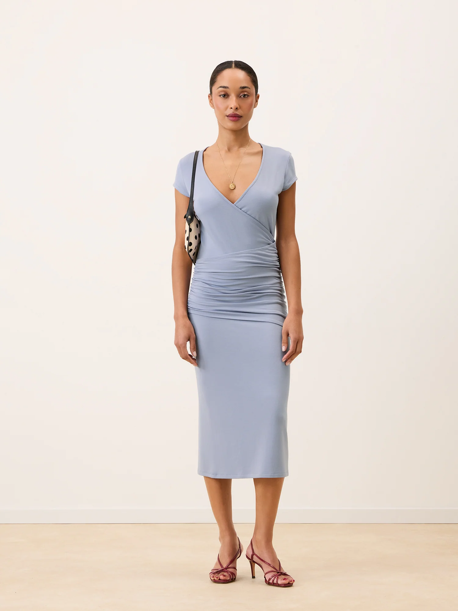 Robe MAGDALENA - Image 4