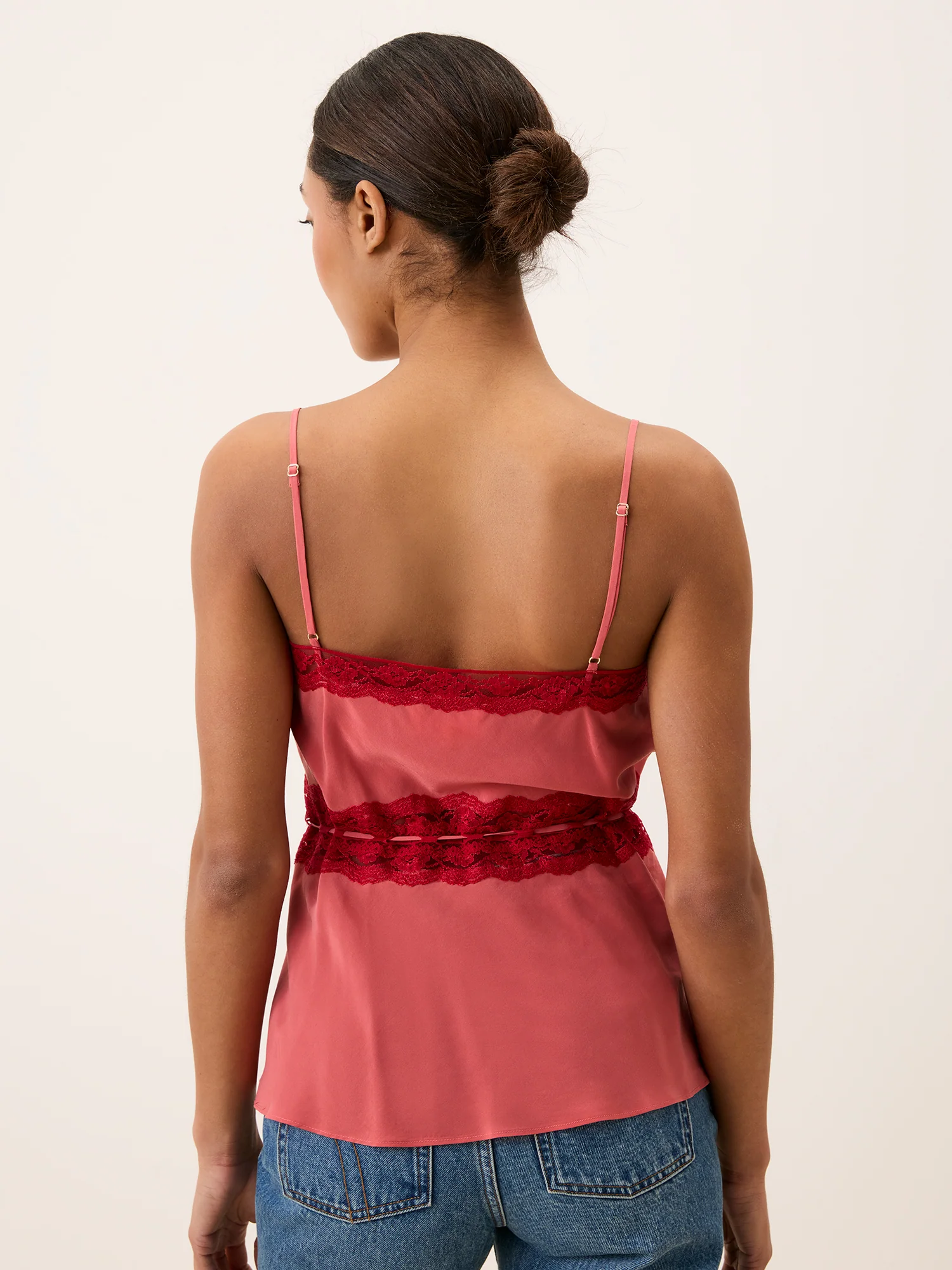 Top ROMY - Image 3